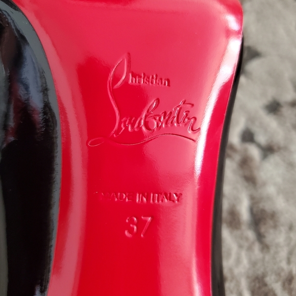 Christian Louboutin So Kate Pointed Toe Pump in Black Size 37 - Picture 9 of 9